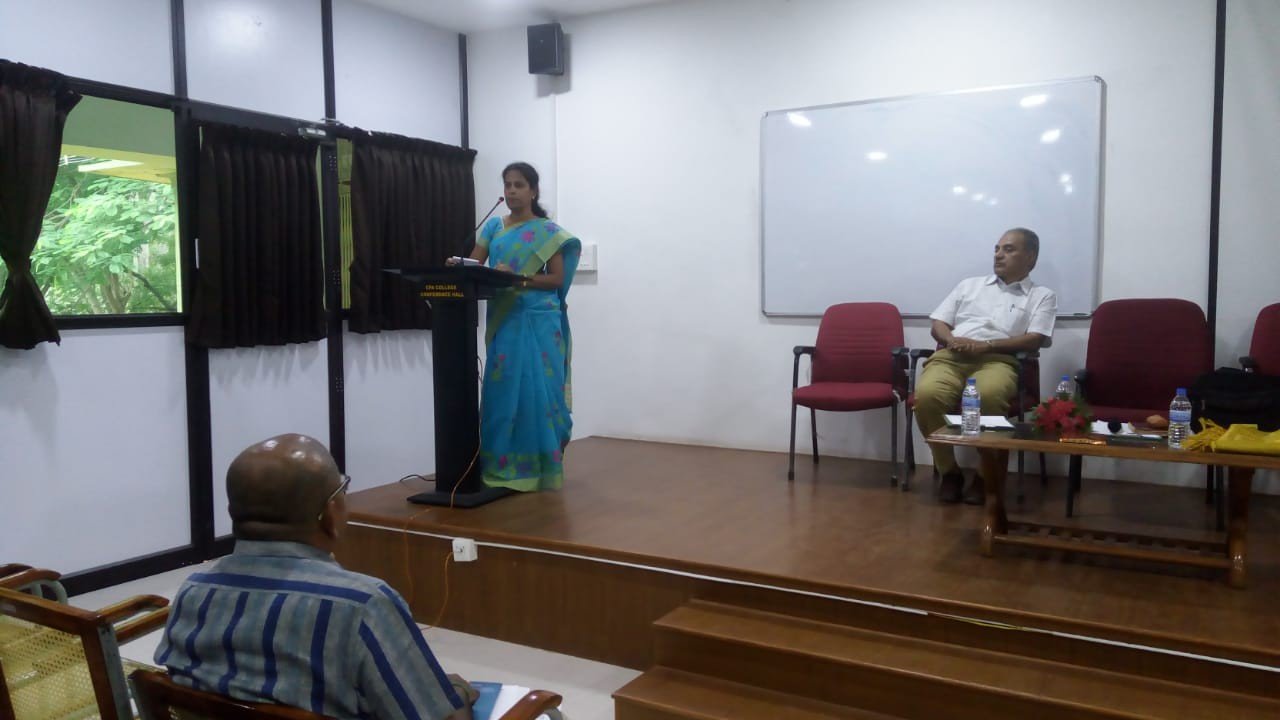 Seminar Readers Club